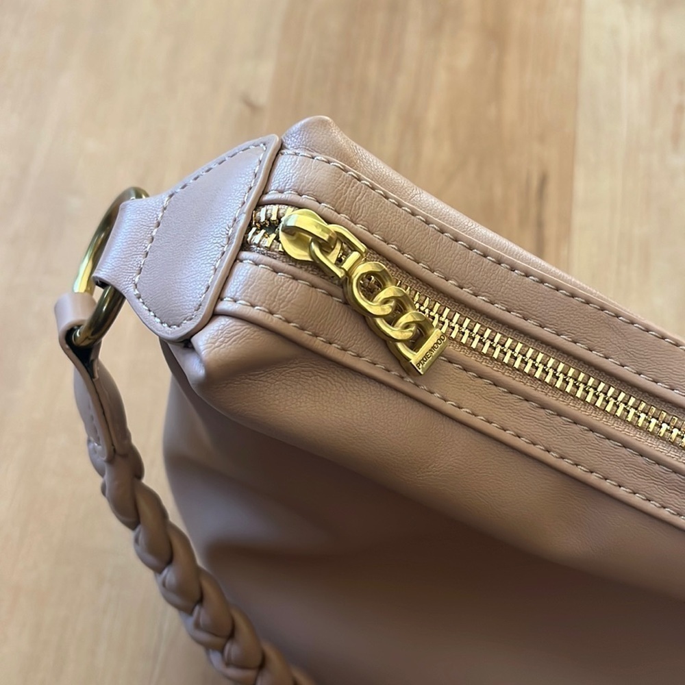 Pixie Mood Tiana Shoulder Bag in Sand - Picture 4 of 10